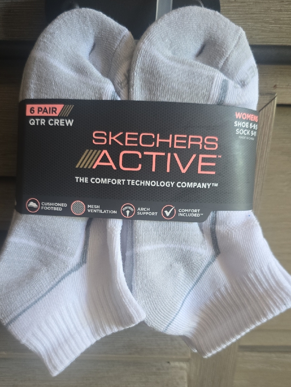 Skechers Active Women's White Quarter Crew Athletic Socks - Gray Accent (6 Pair)